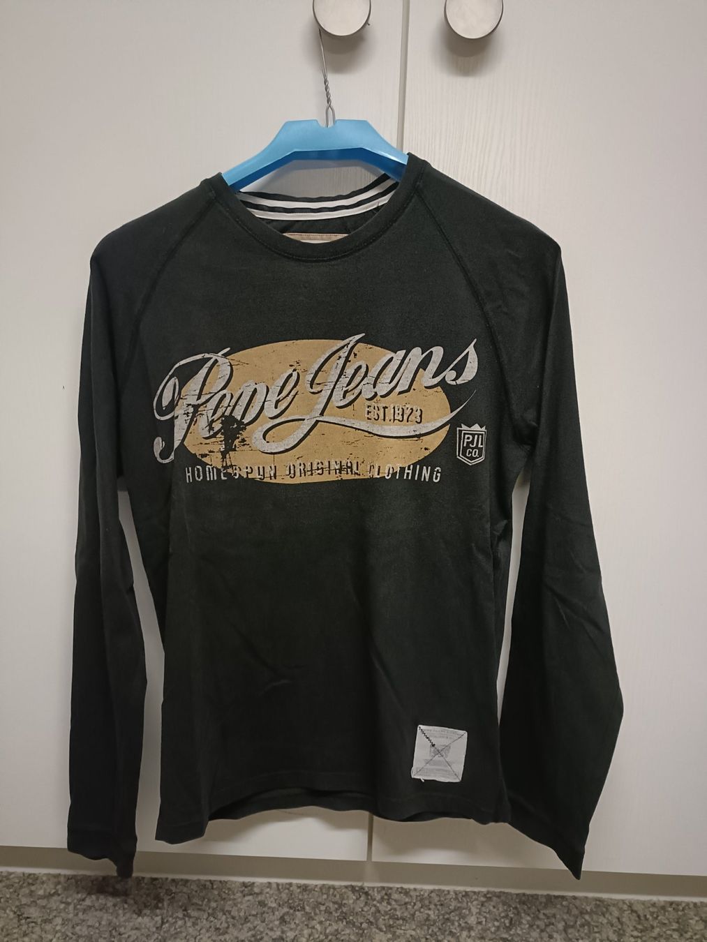 Pullover & Sweatshirts: Pepe Jeans London Pullover Grösse M – Gebraucht aus Würenlos von getskill