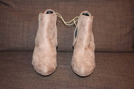 Stiefeletten beige Gr. 38 NEU / Bottines beige taille 38