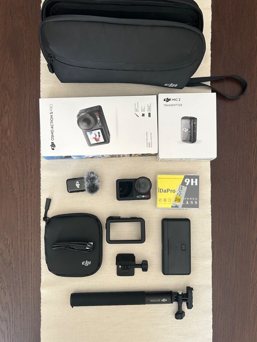 DJI Action Cam: Pack DJI Osmo Action 5 PRO – Nuovo (secondo la descrizione) da Veyrier venduto da eli_vg62