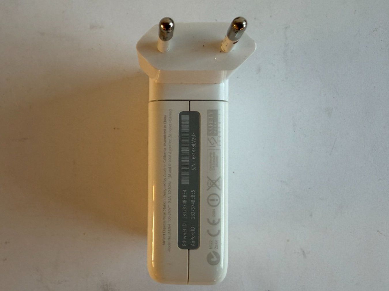 Modems & Router: Apple Airport Express Base Station – Gebraucht aus Huttwil von Thoste 5