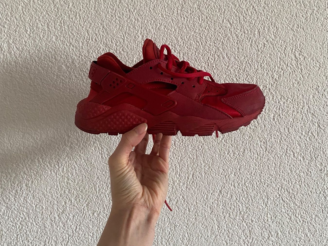 Nike Scarpe da donna: Rote Nike Air Huarache Gr. 37.5 – Usato da Bern venduto da mue_yhz5