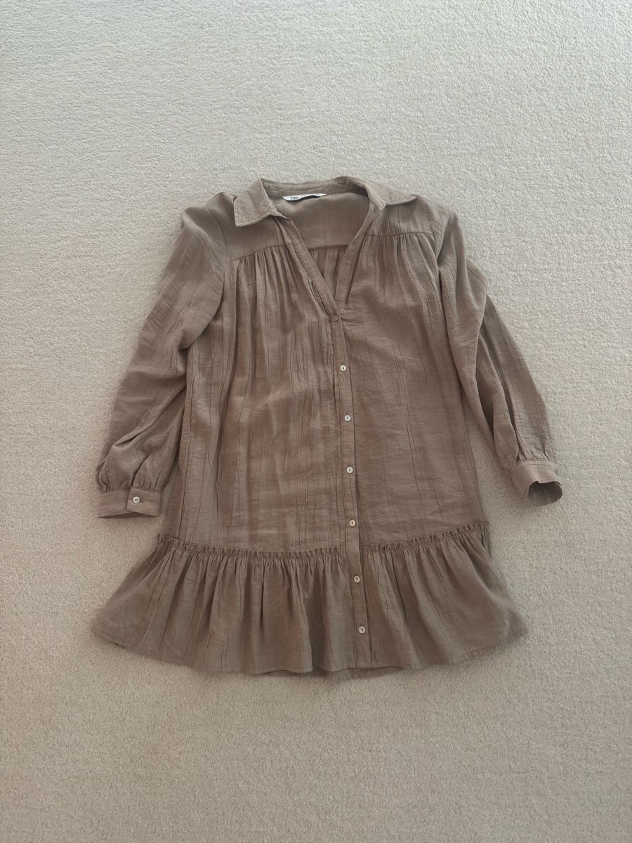 Zara Chemisiers: Beige Longbluse / Kurzkleid – D'occasion à Binz par kratzer01