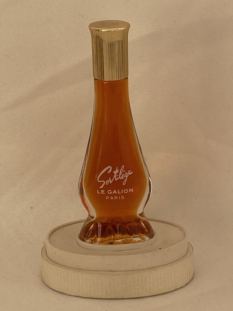 Profumi & Eau de Toilette: Sortilège Le Galion Parfum Extrakt Flacon 7,5ml, neu – Nuovo (secondo la descrizione) da Dietlikon venduto da Trukaip 1