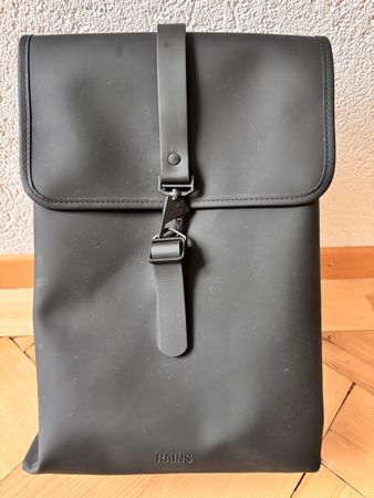 Rains Rucksack