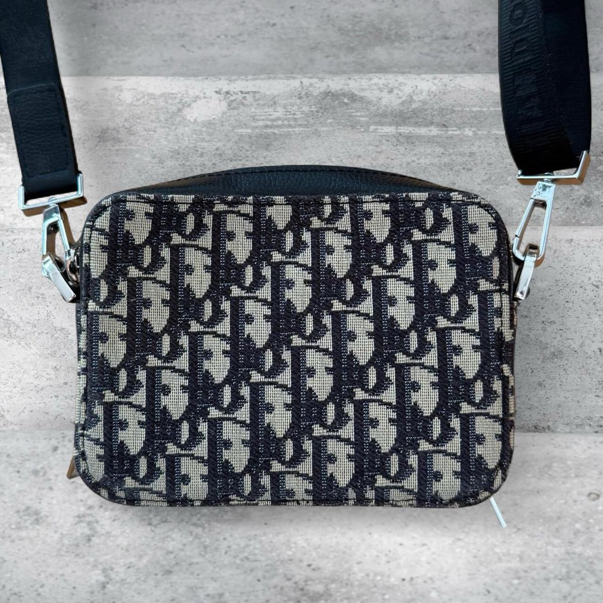 Dior Borse: Dior Clutch Umhängetasche – Usato da Ruswil venduto da marcteryx 1