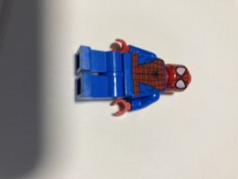 LEGO Spider-Man Minifigur aus der Marvel Super Heroes Reihe