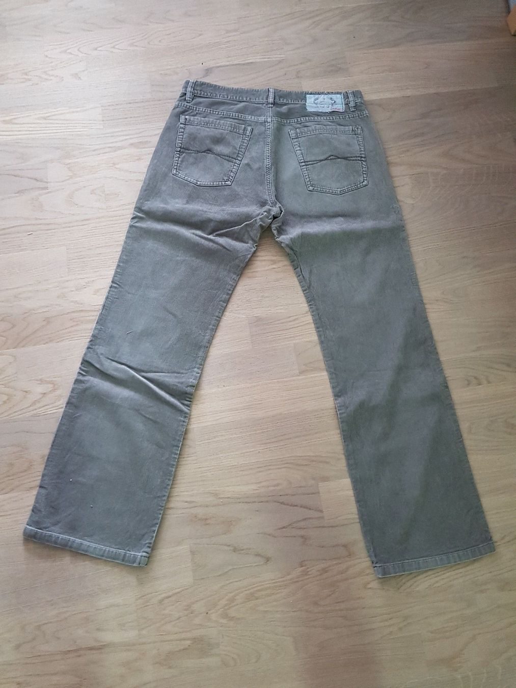 Pantaloni: Esprit Hose 32/32 – Usato da Sachseln venduto da Palur 3
