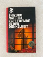 Zwei Fremde in der Dunkelheit