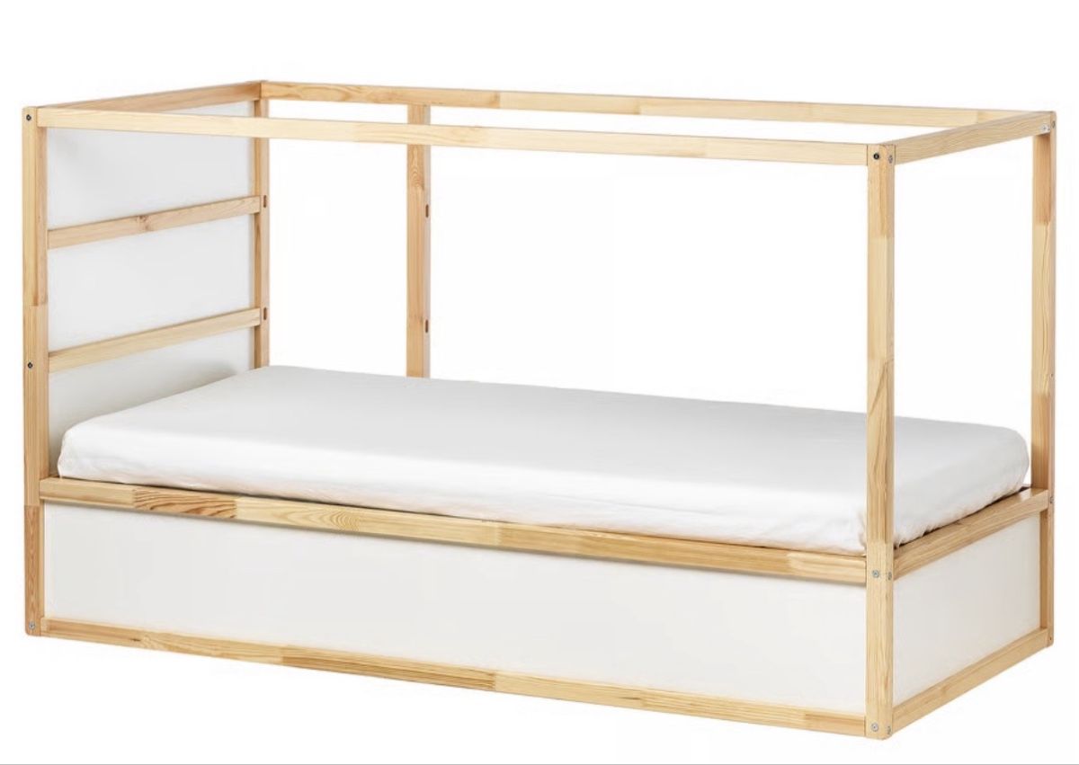 Letti: Ikea Kura bett – Usato da Langnau am Albis venduto da tur_5xb6 1
