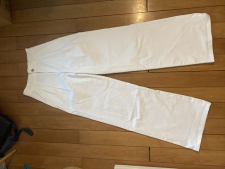 Weisse Sommer Stoffhose Bershka Gr. 32