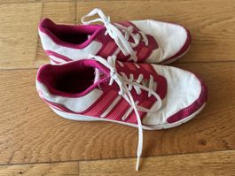 Adidas Damen Tennisschuhe Gr. 38 2/3, Top Zustand!