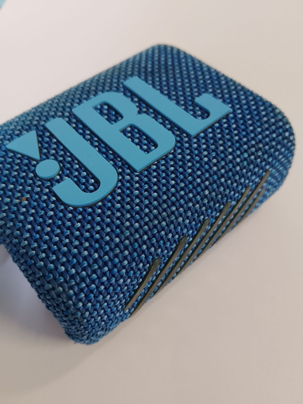 JBL Casse acustiche: Neuwertiger JBL GO 3 Bluetooth Lautsprecher  – Nuovo (secondo la descrizione) da Biel/Bienne venduto da Vintage-timearts 3