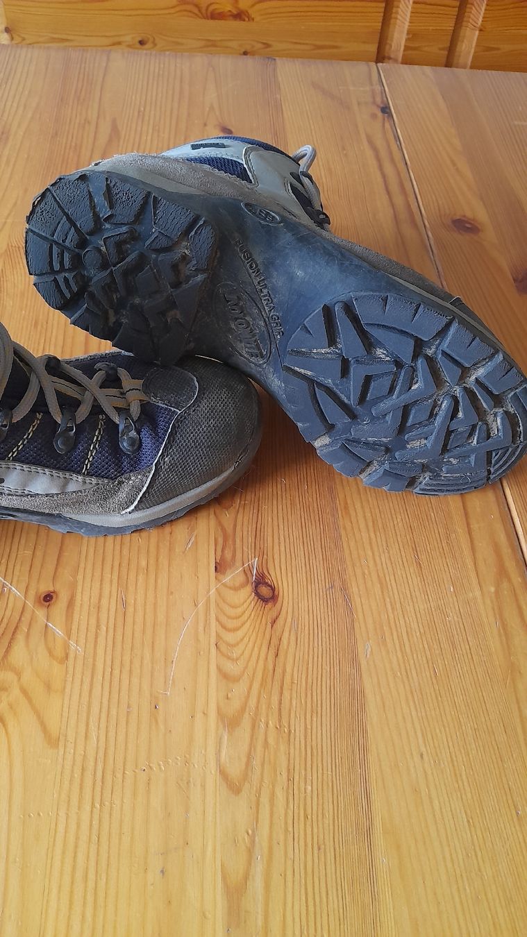 Scarpe da uomo: Wanderschuhe gr. 37, Goretex – Usato da Nesslau venduto da Churfirsten08 2