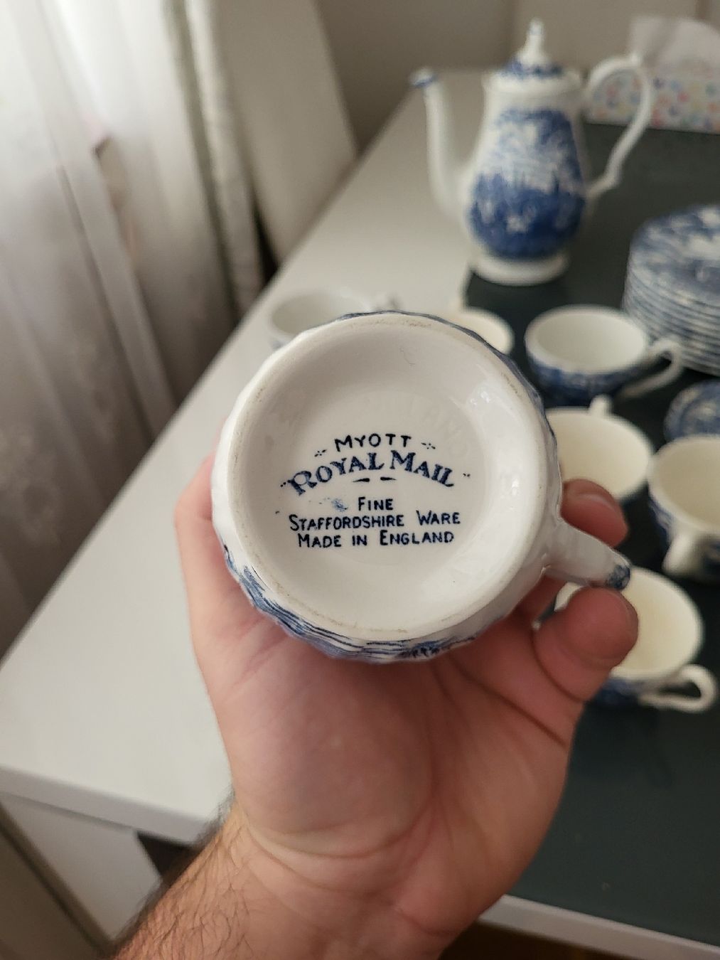 Set di piatti: MYOTT ROYAL MAIL 32 Teilig – Usato da Oberwil BL venduto da sar_wpw8 6