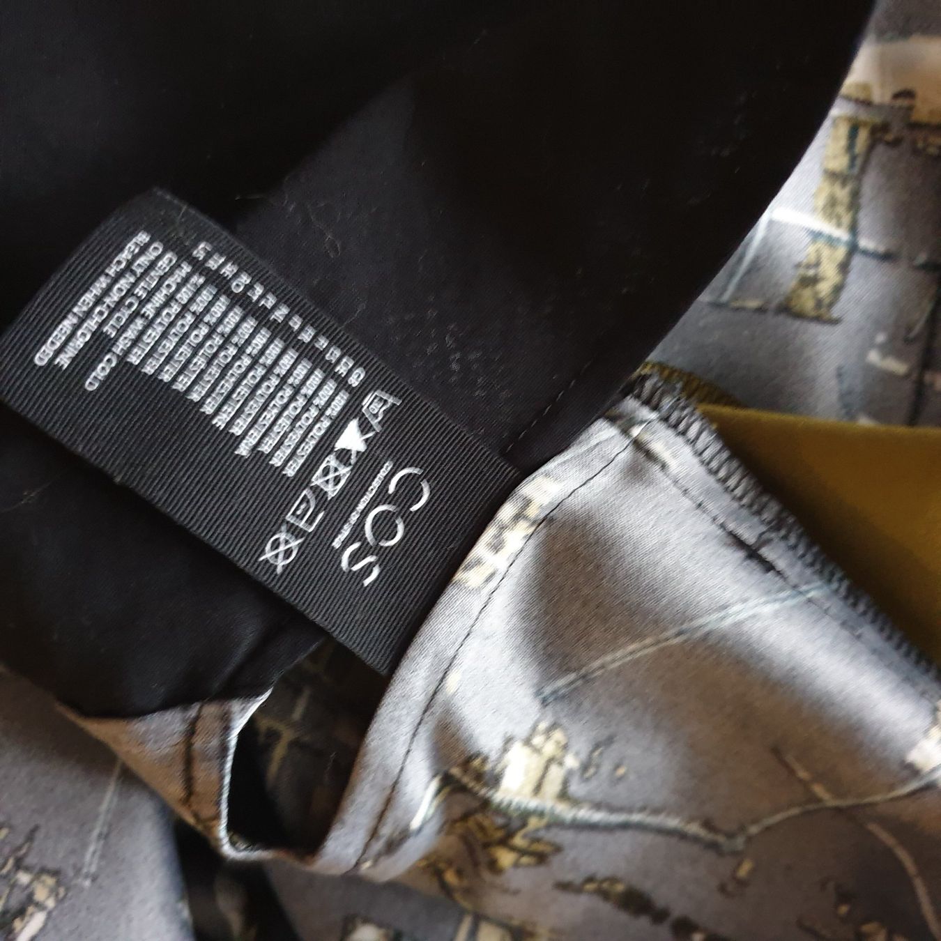 Cos Vestiti: Cos schönes Kleid Gr. 42 – Nuovo (secondo la descrizione) da Frenkendorf venduto da Moon111 3