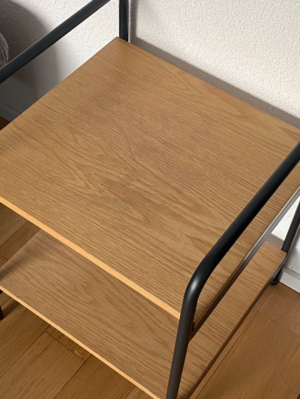 Tables: Tisch/Ständer – D'occasion à St. Gallen par art_pn78 2