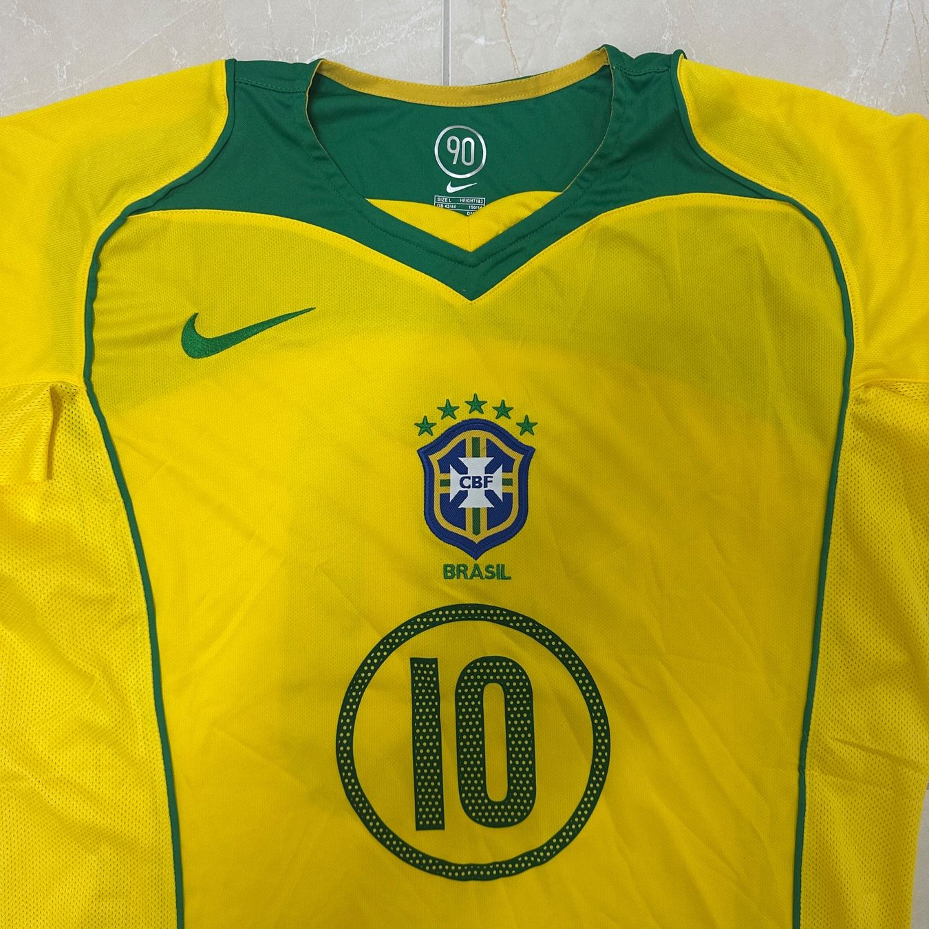 Nike Canottiere & Pantaloni: Brasilien Ronaldinho Trikot Grösse L – Nuovo (secondo la descrizione) da Liestal venduto da tha_dg6j 1