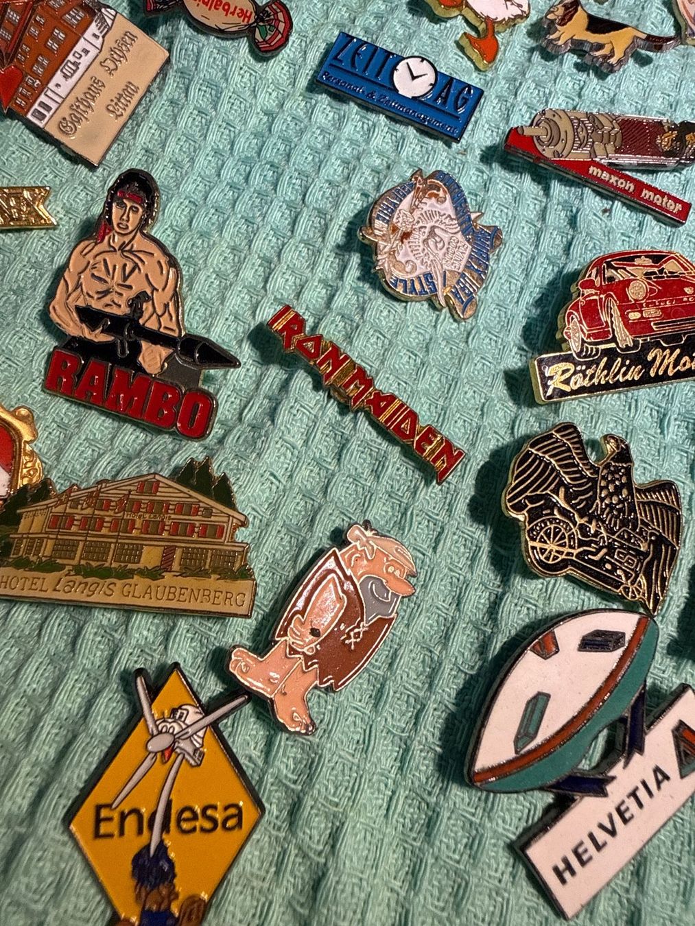 Placchette & Badge: Sammlung Anstecker Pins – Usato da Alpnach Dorf venduto da Denu86 2