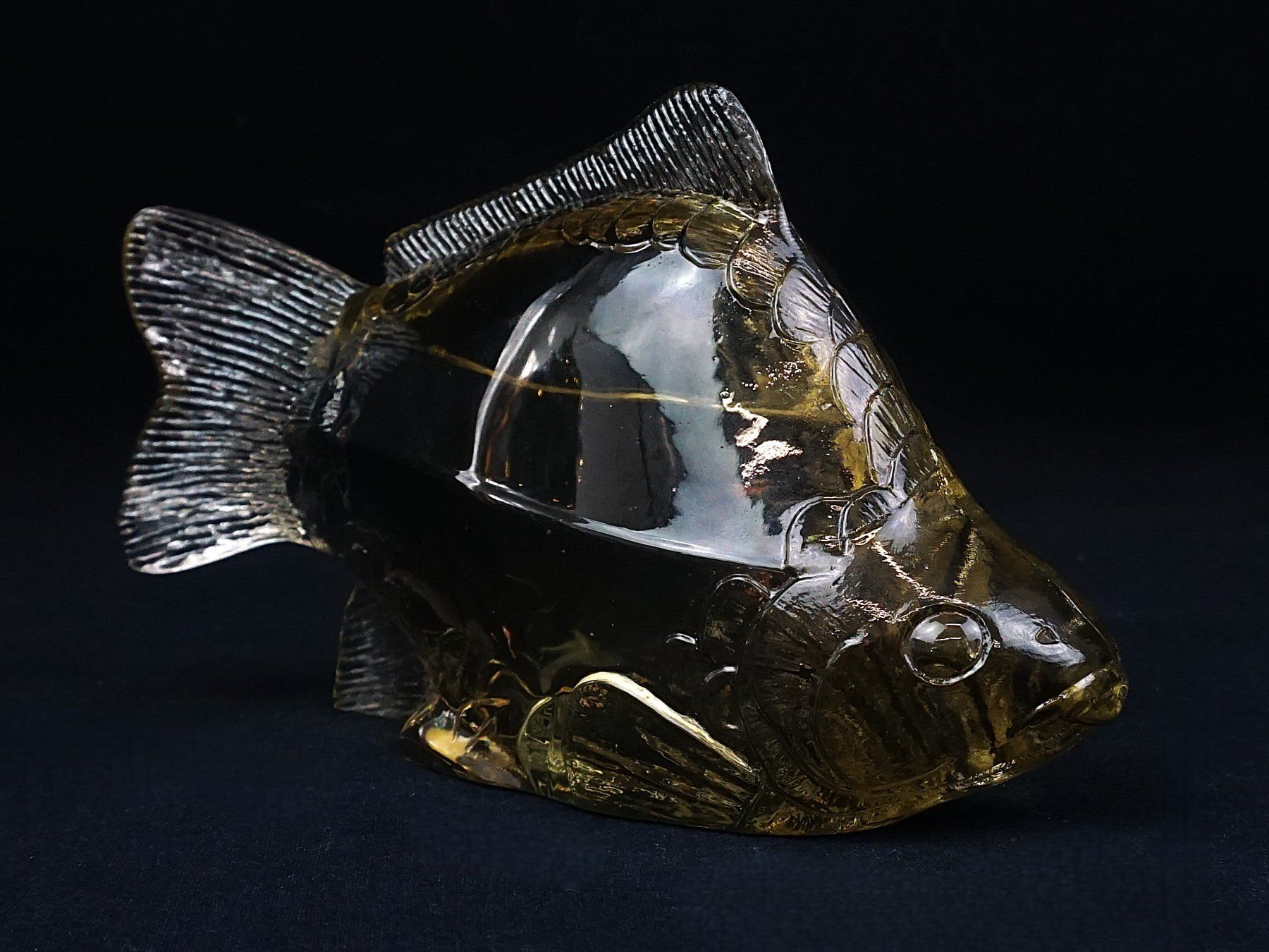 Statuette: Glassfisch Figur – Usato da Pratteln venduto da Restwert_Pratteln 1