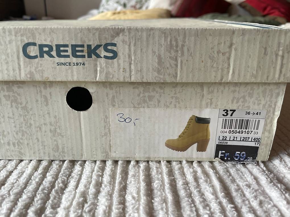 Creeks Scarpe da donna: Creek boots 37 – Nuovo e nell'imballaggio originale da Gstaad venduto da Ninasuisse 2