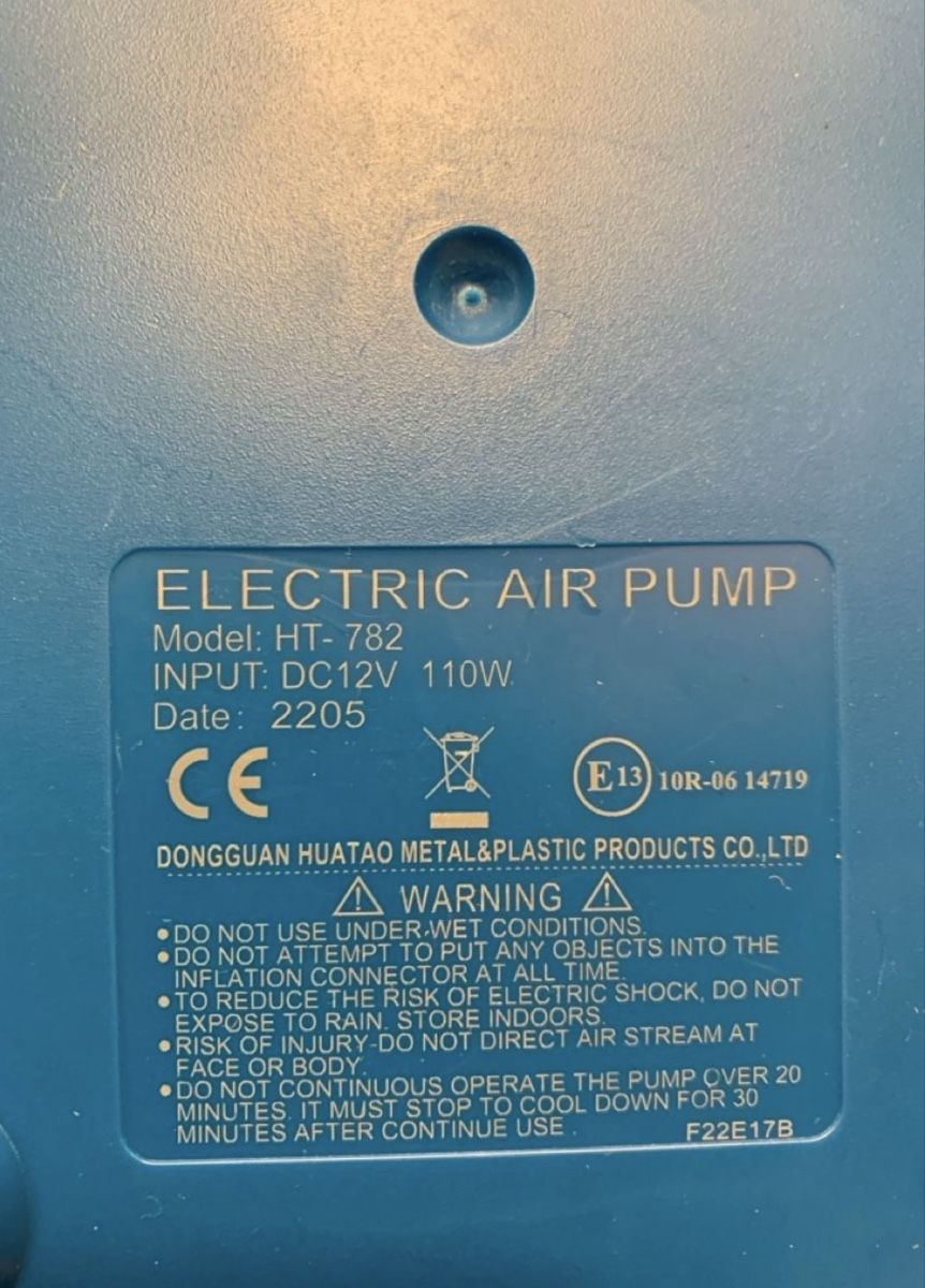Pompe & Parti di ricambio: HT-782 Luftpumpe SUP, neuwertig, Autostecker – Usato da Emmenbrücke venduto da Herzog07 5