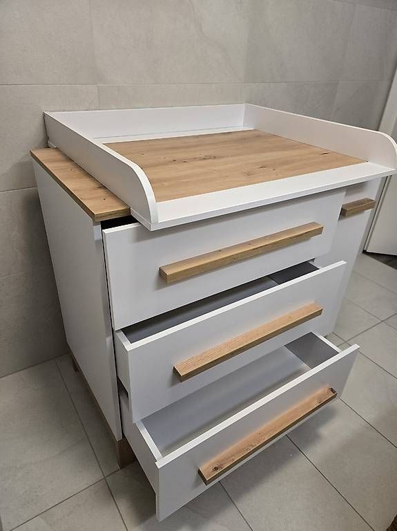 Fasciatoi & Accessori: magnifique commode / table à langer – Nuovo e nell'imballaggio originale da Châtel-St-Denis venduto da Gdch 3