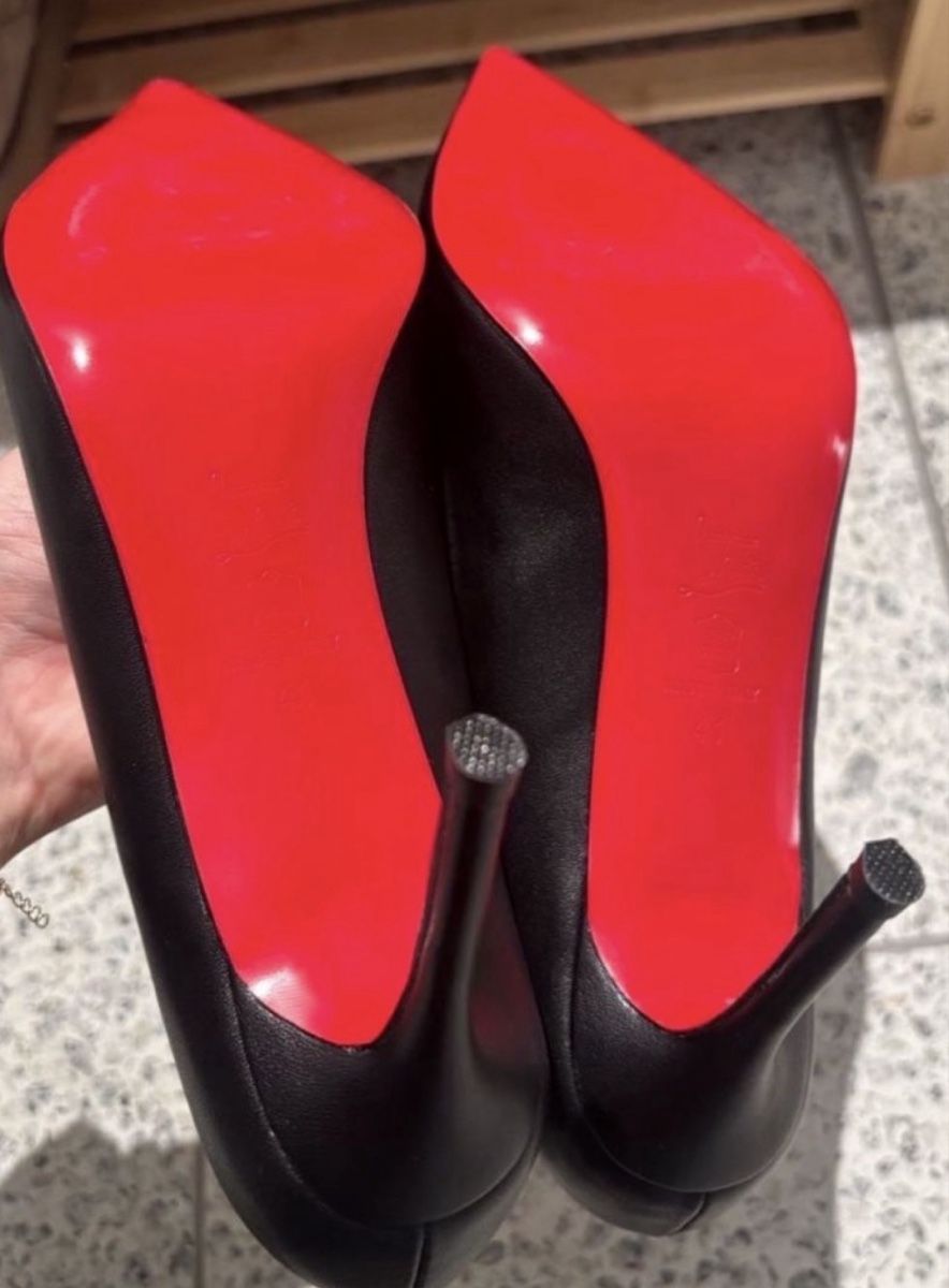 Scarpe da donna: Pumps in Black &  Red Bottom Size 39 – Nuovo (secondo la descrizione) da Horgen venduto da len_qjz9 1