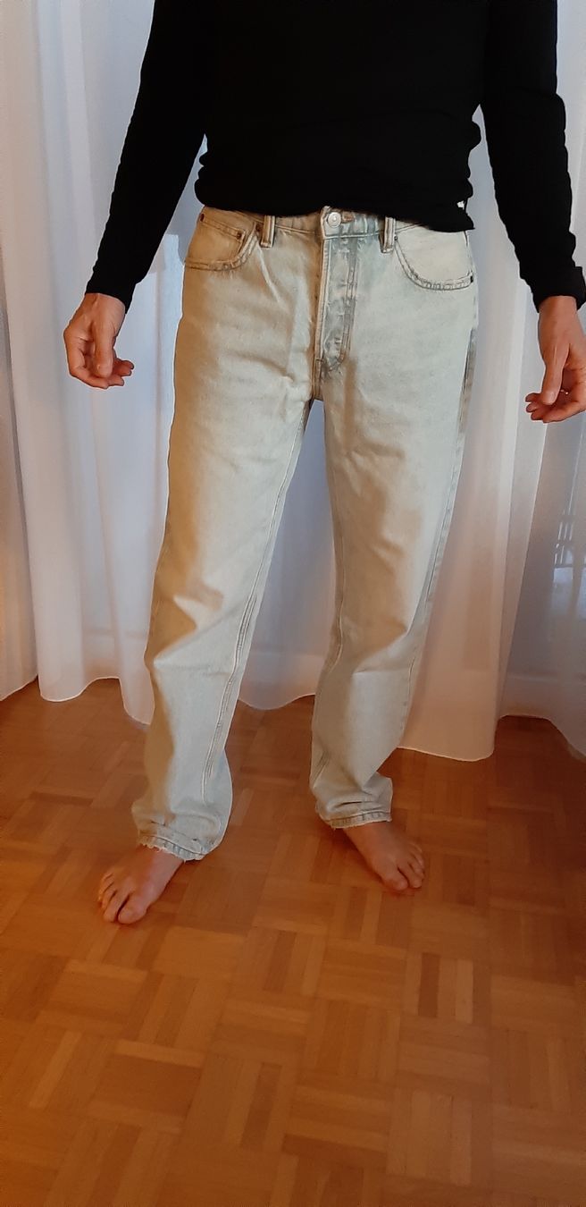 Zara Jeans: jeans Zara – Usato da Tesserete venduto da eli_y5kr