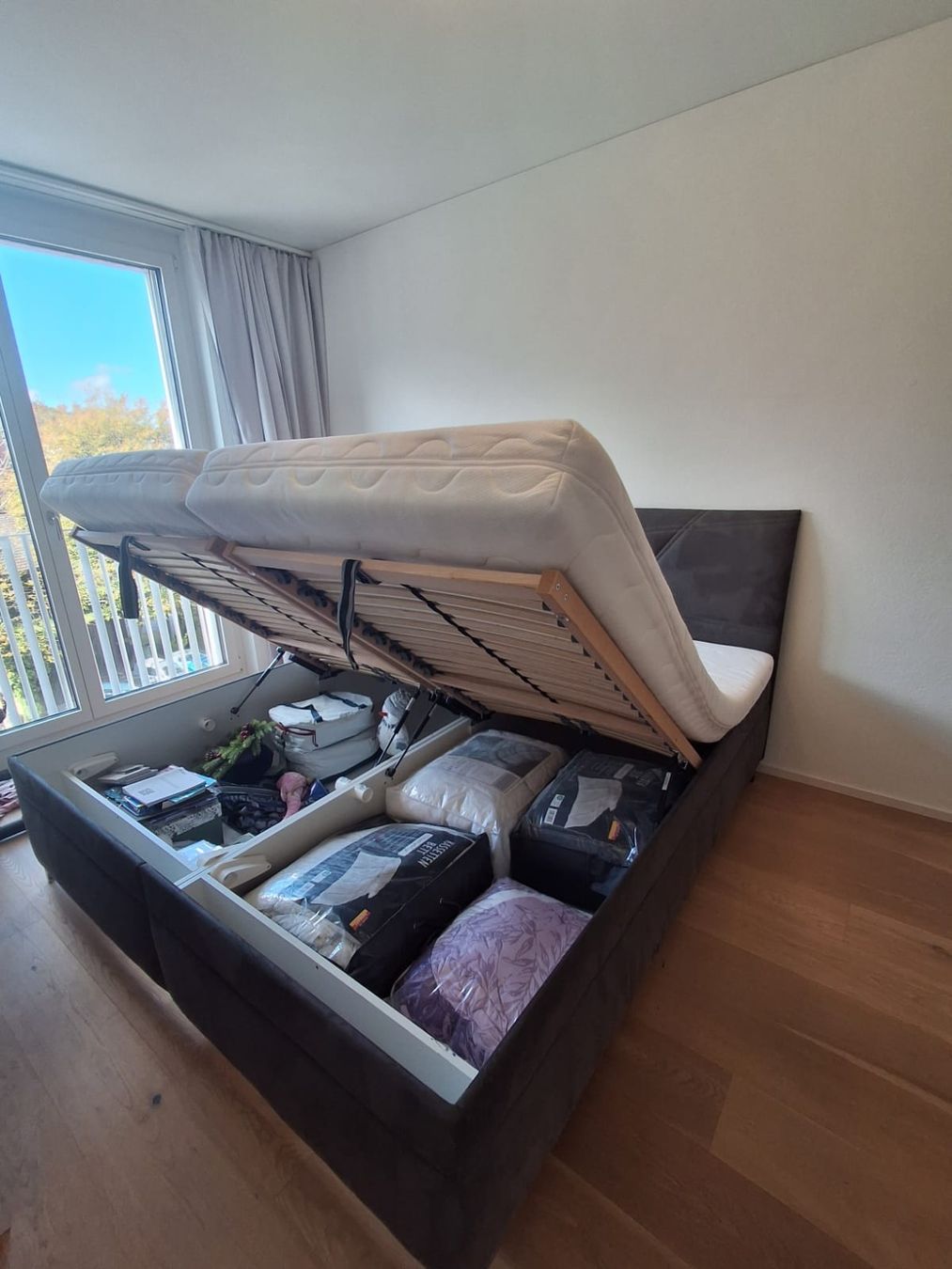 Letti: Double Bed with Headboard & Mattress (Höffner) – Usato da Horw venduto da jon_g9bq 4