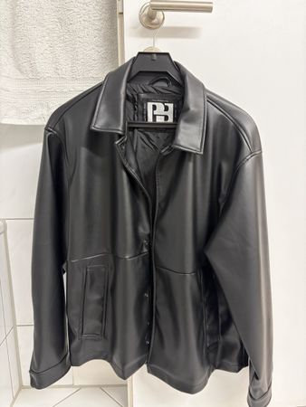 Herren Jacke Pull and Bear Kunstleder schwarz Grösse M