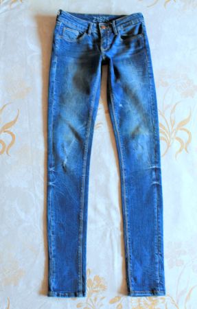 Zara * schöne Destroyed JEANS Skinny Fit  34 XS