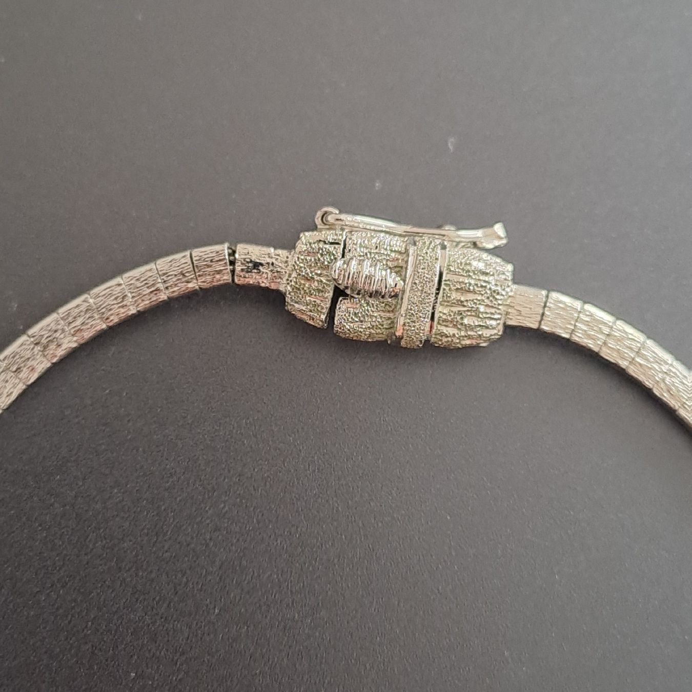 Colliers: Wunderschöne Kette mit Stein – D'occasion à Neuhausen am Rheinfall par Waly... 2