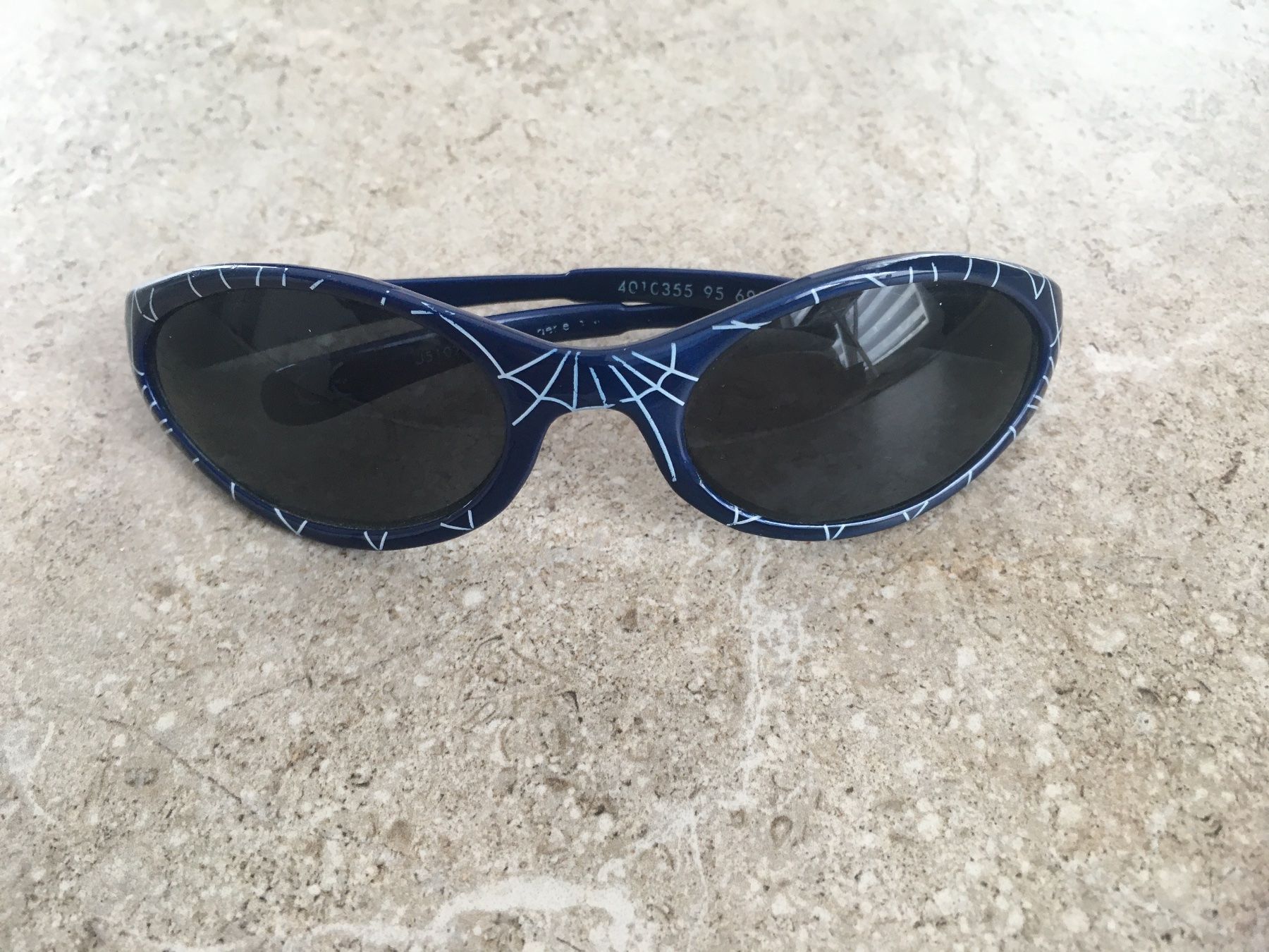 Occhiali & Lenti: Spider-Men Sonnenbrille – Usato da Gächlingen venduto da Tara_devi