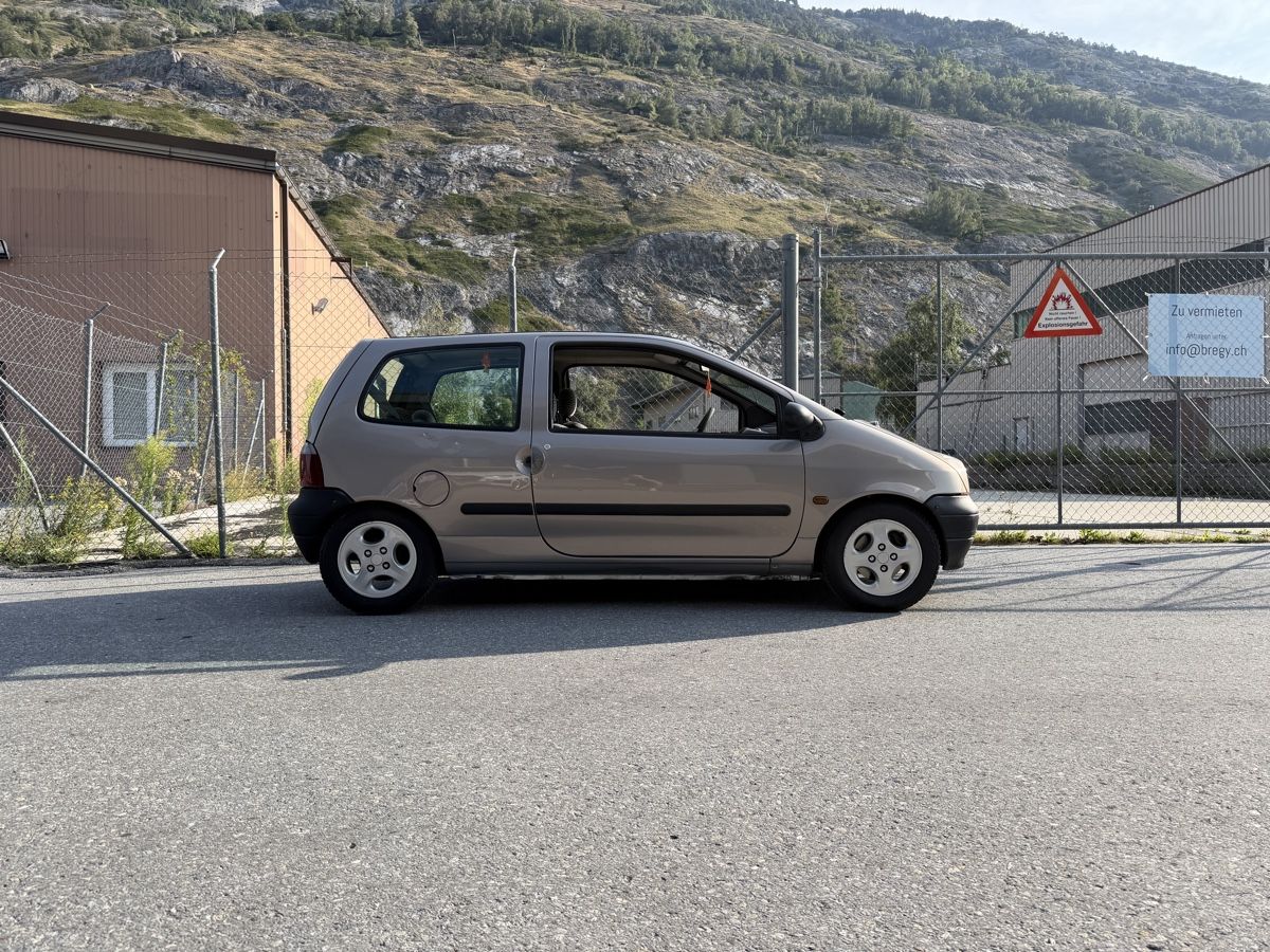 Renault Autos: Renault Twingo 1.2 8v – Gebraucht aus Niedergesteln von lbayard4 2