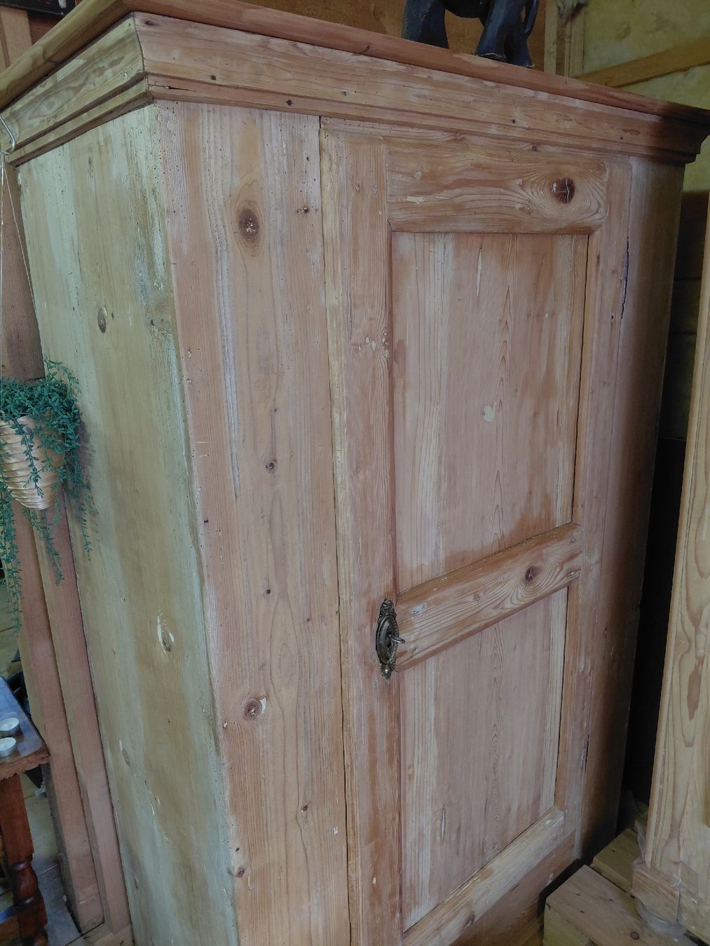 Armadi: Alter Tannenschrank  – Usato da Ennetbühl venduto da Marlon79