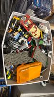 Lego Konvolut Figuren, Strassen, Polizei/Feuerwehr StarWars