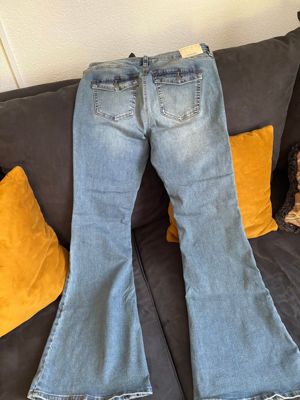 Stradivarius Jeans: STRADIVARIUS Jeans neuwertig – Nuovo (secondo la descrizione) da Merishausen venduto da yourdream 2
