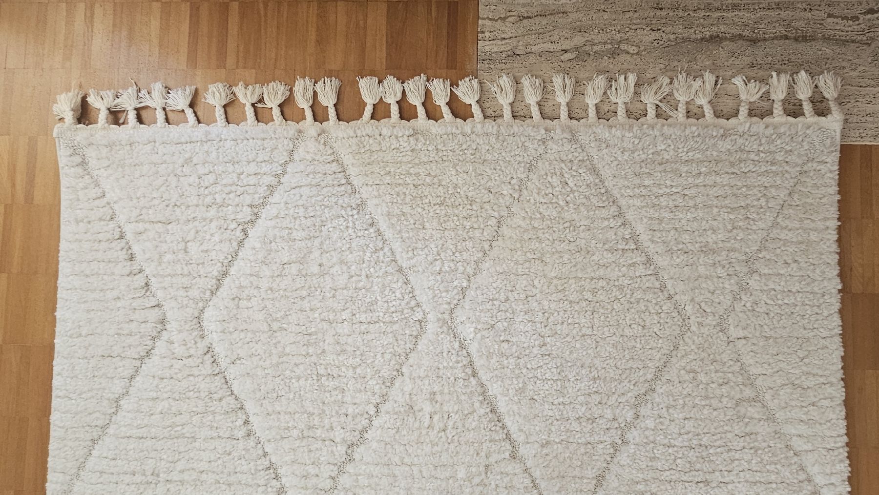 Tapis: Carpet Cream Diamond Pattern with Tassels - new – Neuf (Voir description) à Meilen par vla_dp97