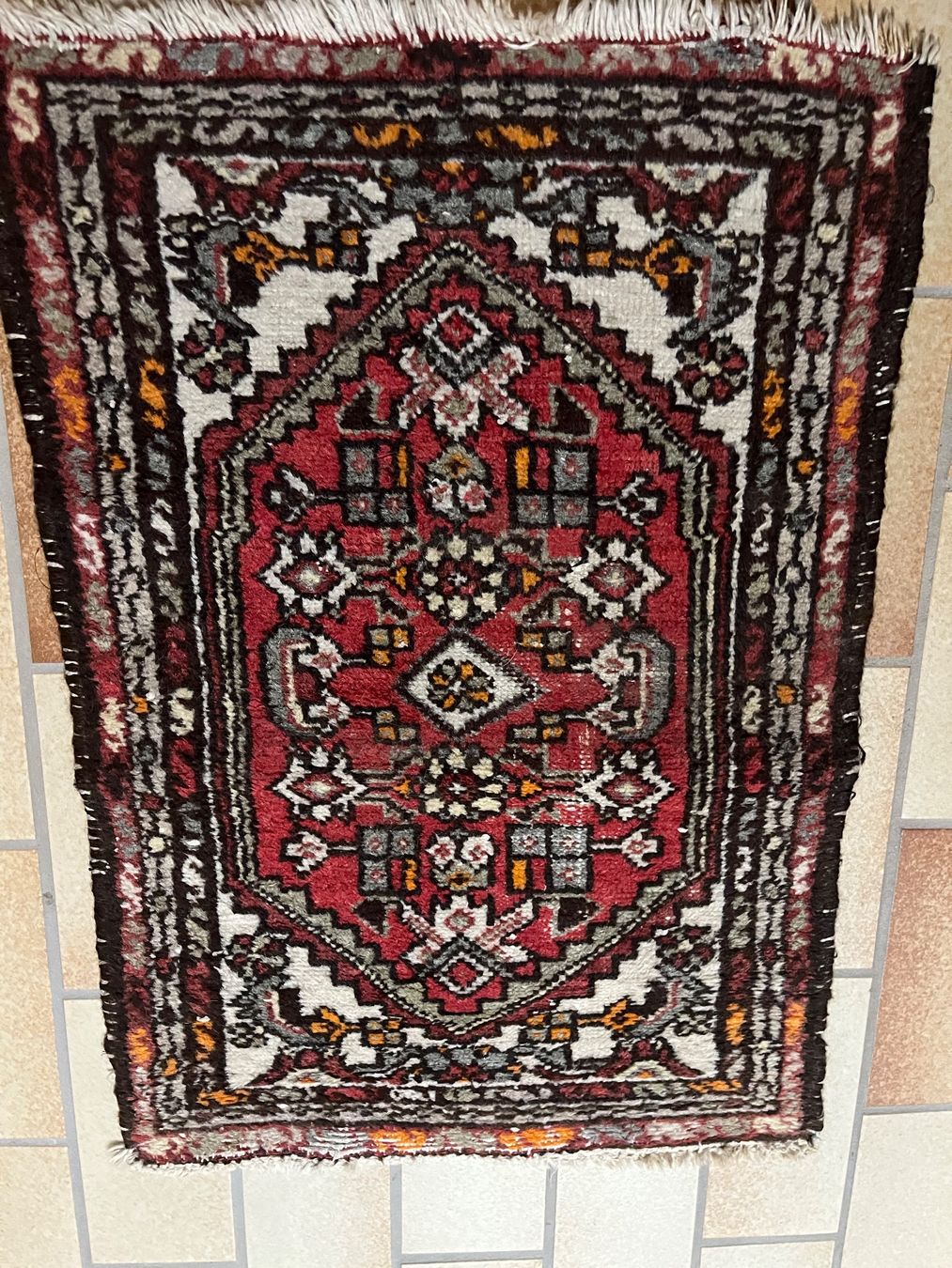 Tapis: Teppich antik – D'occasion à Oberaach par ChristaTG