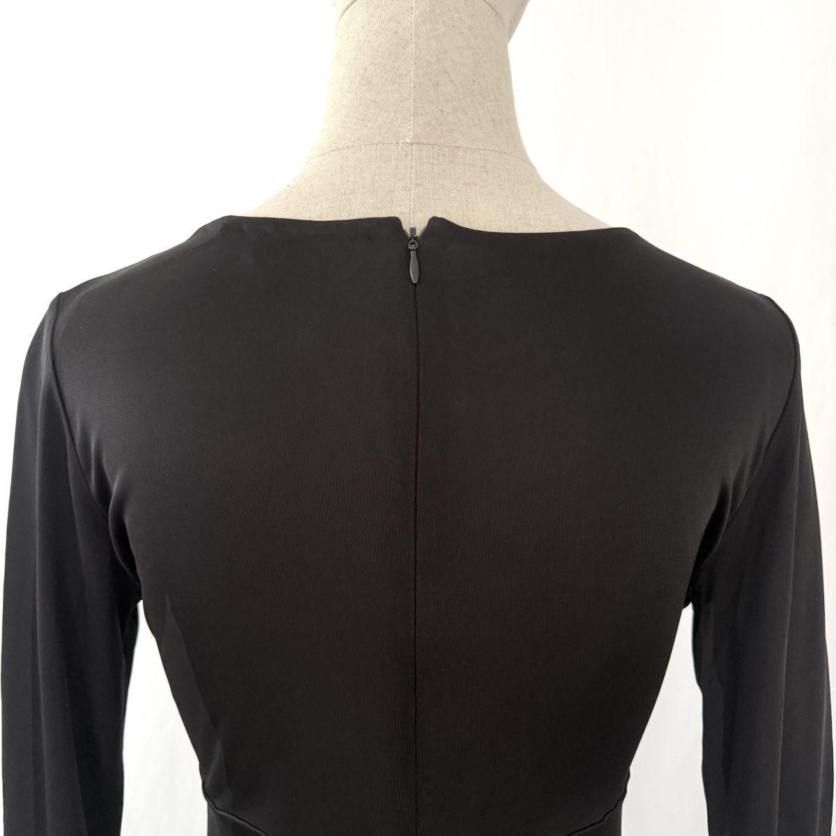 Diane von Furstenberg Robes: DIANE VON FURSTENBERG Black Dress – Neuf (Voir description) à Emmen par Nightingale_2022 4