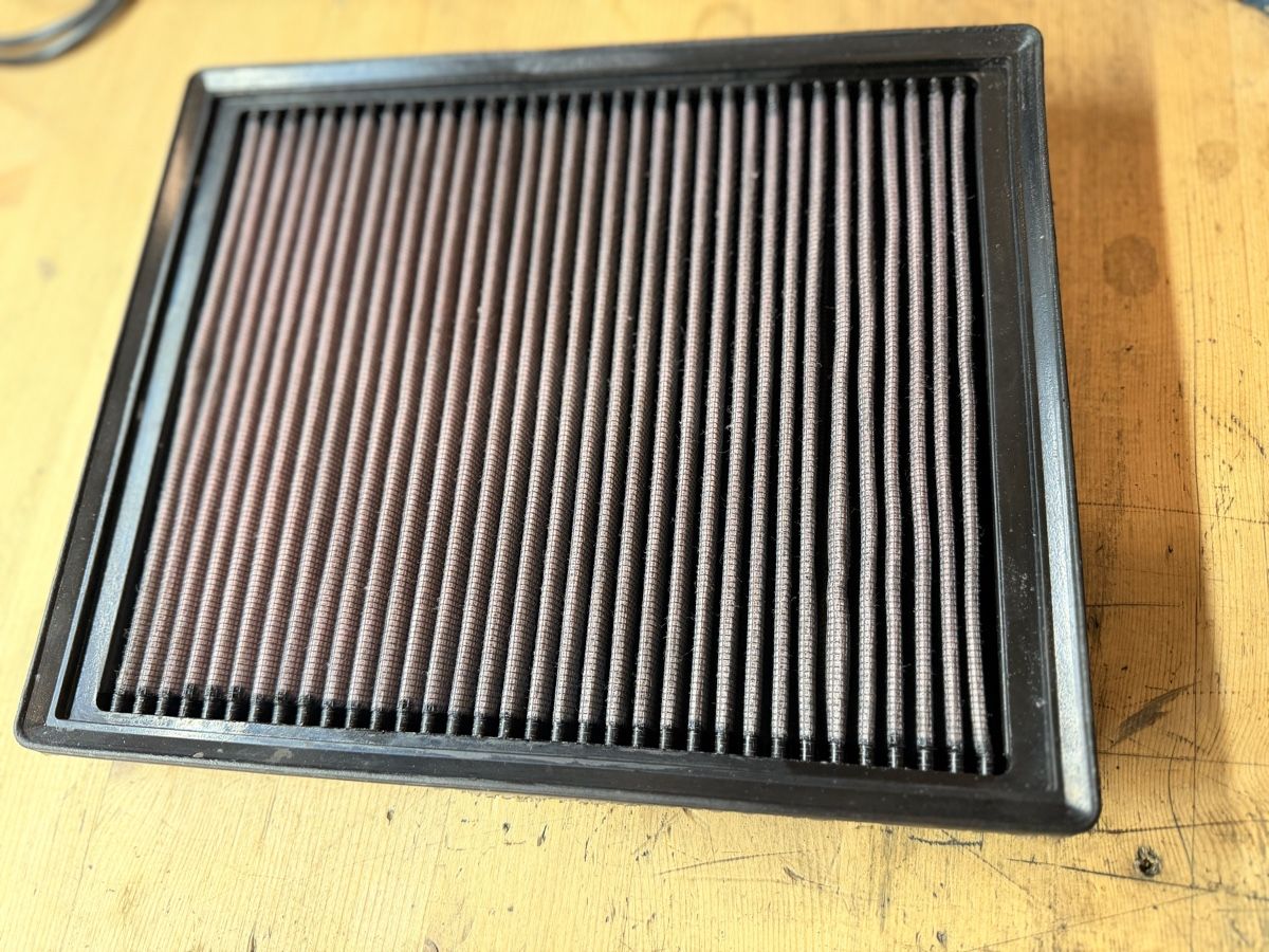 BMW Tutti pezzi di ricambio auto: BMW 5er E39 K&N Sportluftfilter – Usato da Interlaken venduto da Mili1711