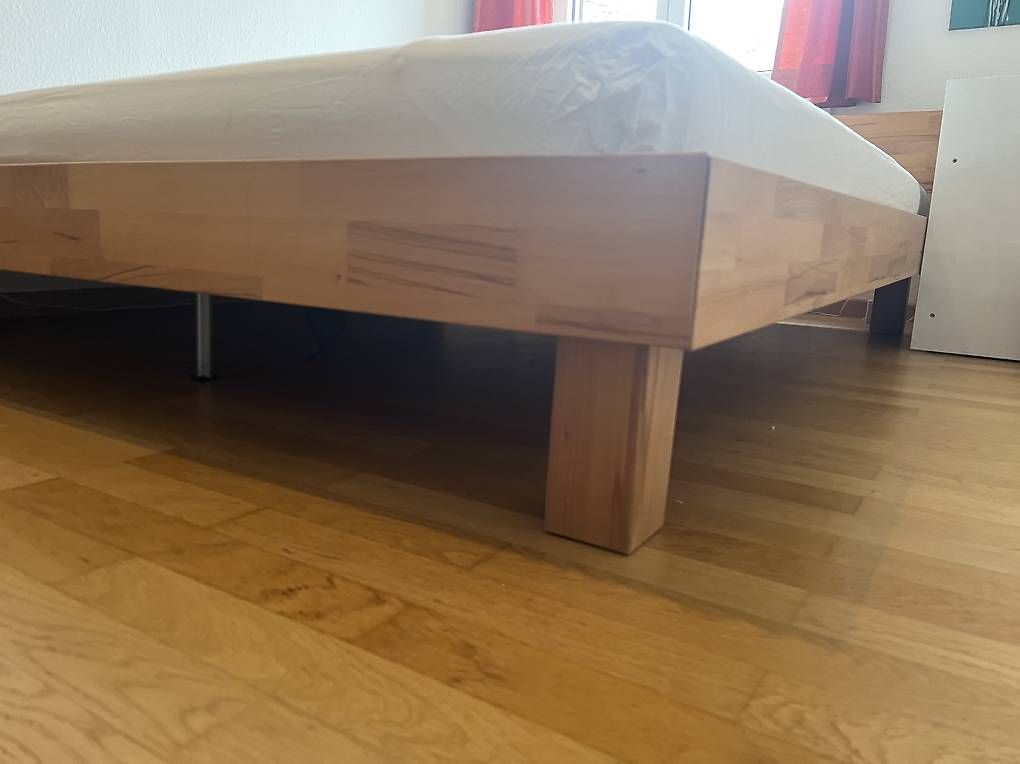 Betten: Bett – Gebraucht aus Zürich von al4hed 3
