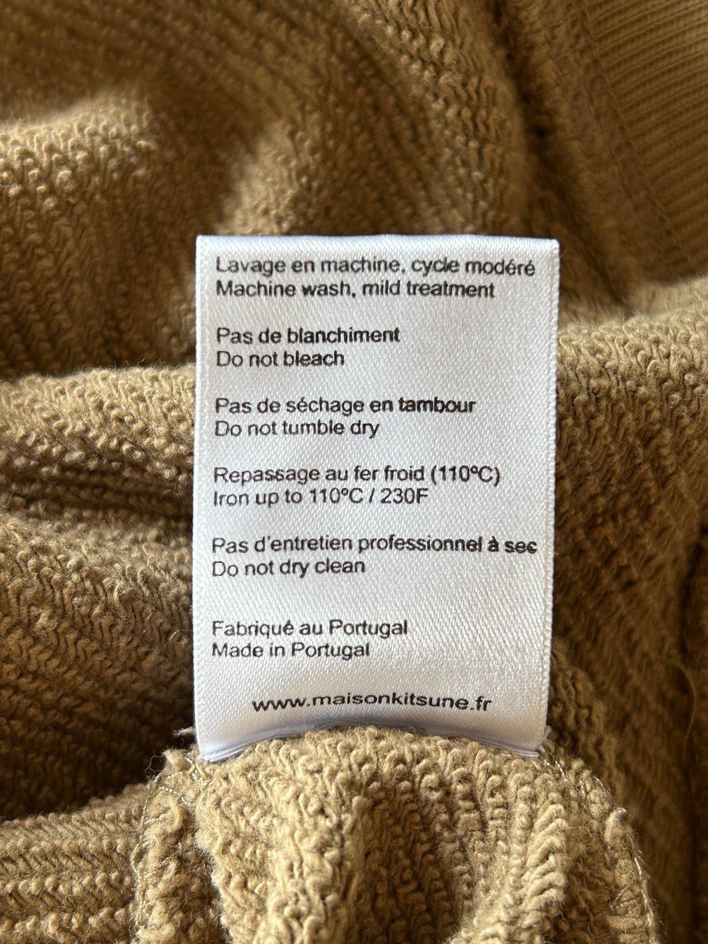 Maglioni & Felpe: Maison Kitsune / Sweatshirt (Gr. L) – Usato da Dietlikon venduto da Mankai 7