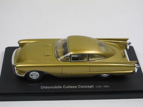Modellini d'auto: OLDSMOBILE CUTLASS CONCEPT CAR 1:43 CULT – Nuovo e nell'imballaggio originale da Suhr venduto da Moebelsiralfred 1