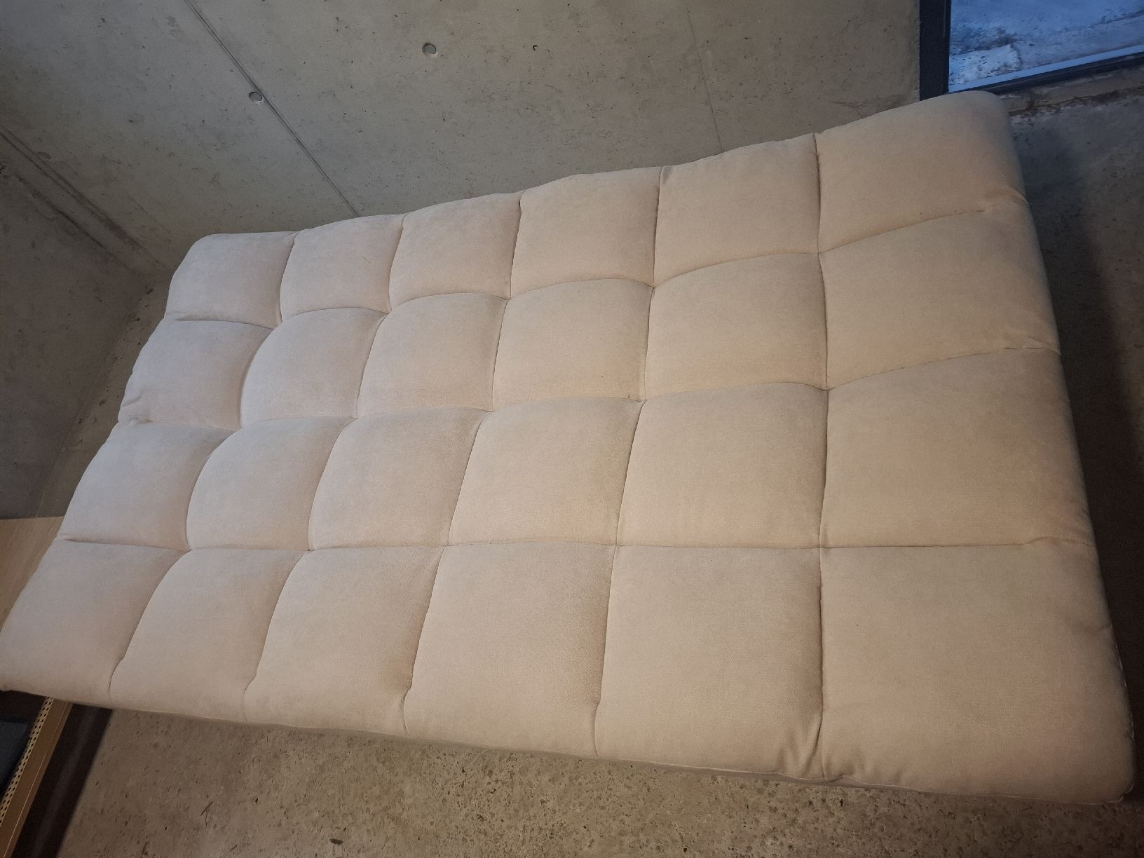 Sofas: Schlafsofa beige Stoff guter Zustand – D'occasion à Lupfig par nik_7sxm 2