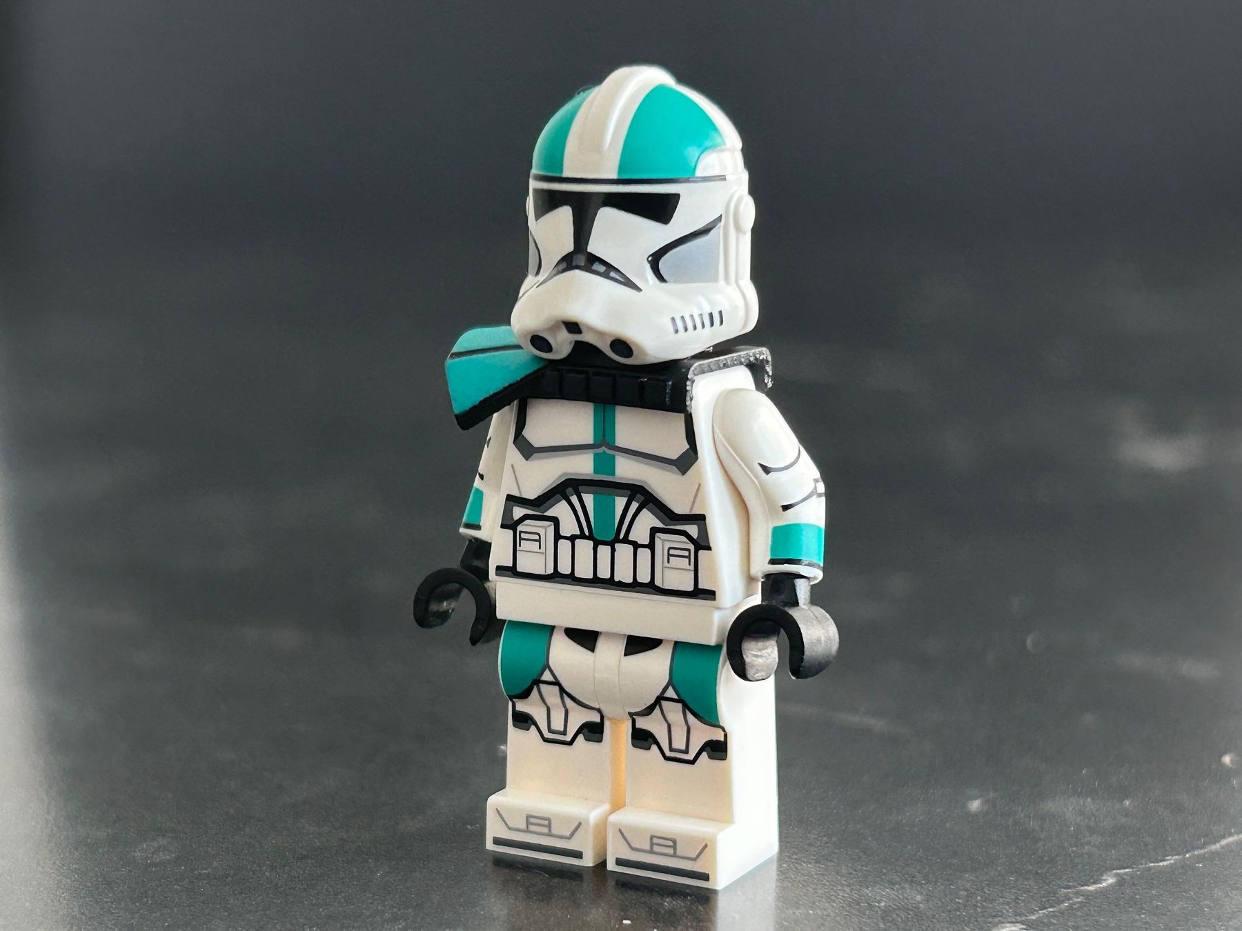 Lego Kit di costruzioni: Custom Lego Star Wars minifigs - Clone Captain Howzer – Nuovo (secondo la descrizione) da Genthod venduto da daz_world