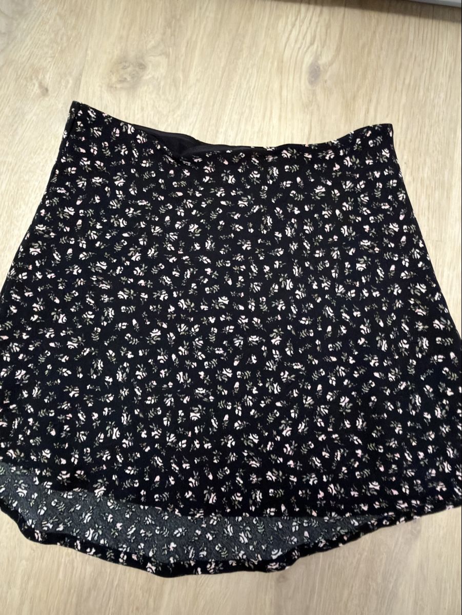 H&M Gonne: Rock – Nuovo (secondo la descrizione) da Birmensdorf ZH venduto da Samantha_07