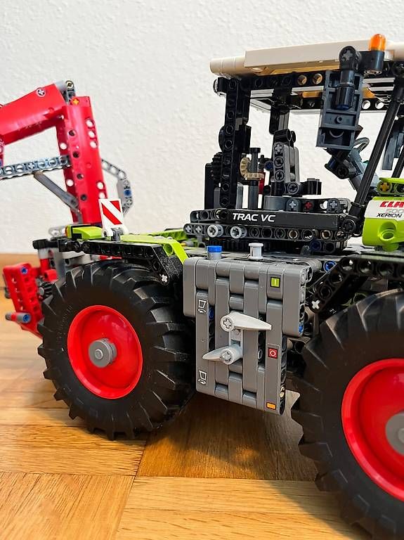Kit di costruzioni: Lego Technic Claas Xerion 5000 – Usato da Bassersdorf venduto da Anp7902 4