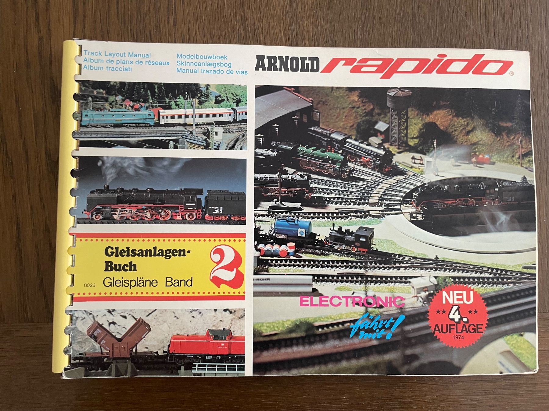 Arnold Modellini di ferrovie: Arnold rapido Spur N  3x Katalog – Usato da Rorschach venduto da Karotten 3