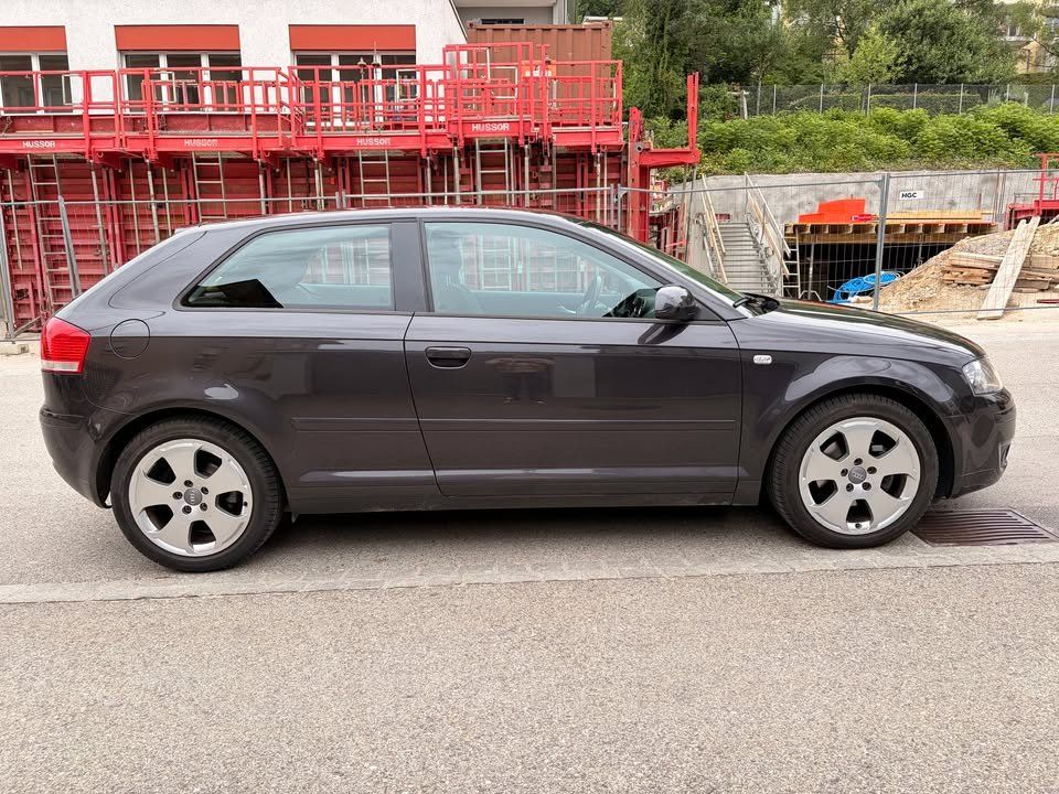 Audi Automobili: Audi A3 8P 2.0 FSI finition Ambition – Usato da Neuchâtel venduto da ber_7l7r 4